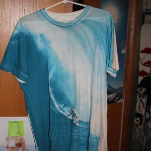 Imaginary foundation L 8/10