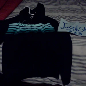 4frnt sweatshirt 4sale