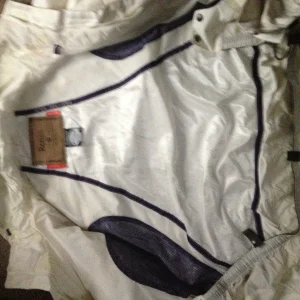 FS: Burton Ronin, White, Large