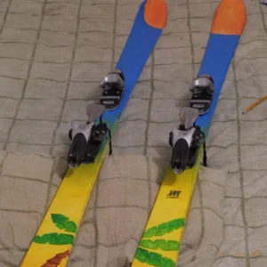 Hot Mauii Skis