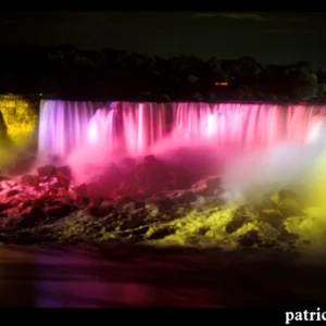 Niagra Falls at Night