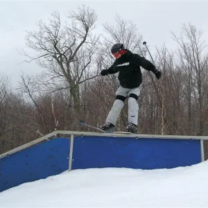 long down kink    didnt get whole rail in pic