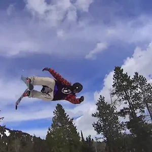 Minute With Aiden And Sam in the Hole