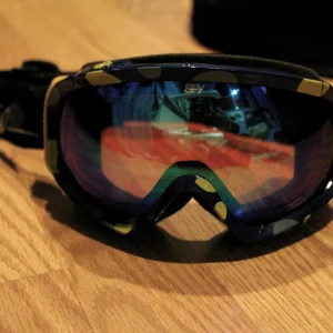 Spy Goggles 40$ shipped 