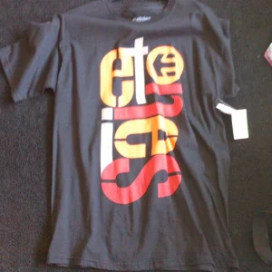 etnies t-shirt
