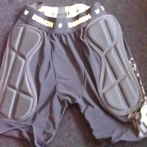 demon impact shorts