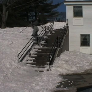 Quad kink in Massachusetts