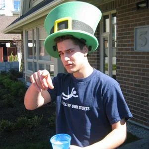 Damn it feels good to start drinking at 9 in the morning