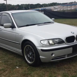 2002 BMW 325xi