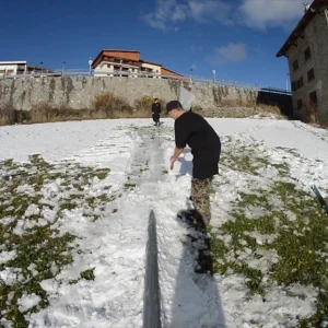 Les Gars // Early Season Bullshit