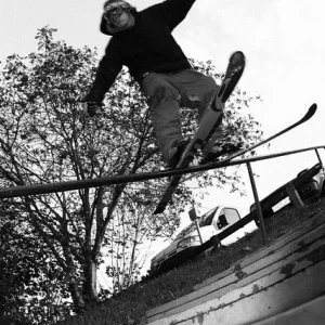 lipslide to urban hand rail