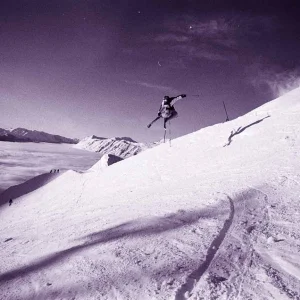 Same but farther down\/