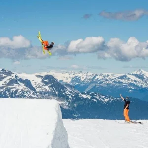 Dub Flat 7 at Momentum