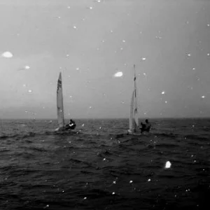 a friend of mine on the sailing team sent this to me, i put it in black and white and think it looks