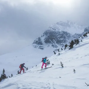 Skier Traverse