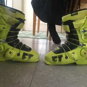 27.5 Full Tilt Drop Kicks FOR SALE