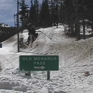 Jumpin Hwy sign goin 4 mute