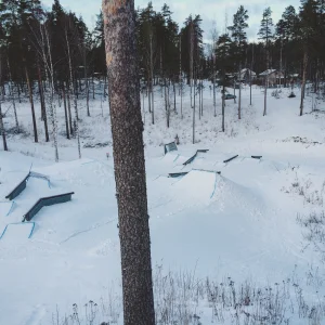 BACKYARD PARK SETUP 15/16