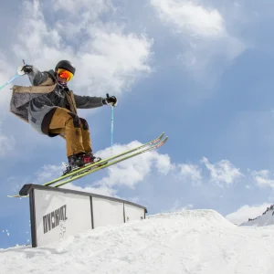 Open Coat-Tail Press Steez