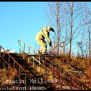 Long handrail nosnow