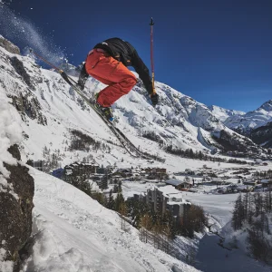 A wee cliff In Val deez