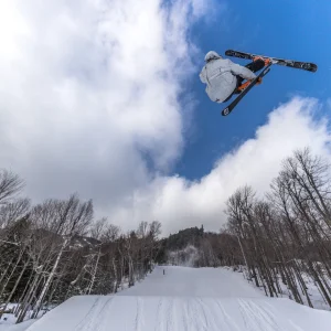 Taipanin' my way through the clouds