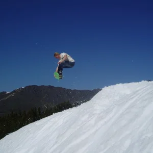 snow skate kicker