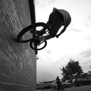 Trannyless wallride
