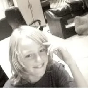 I HAD NO IDEA SOMEONE TOOK THIS PICTURE!