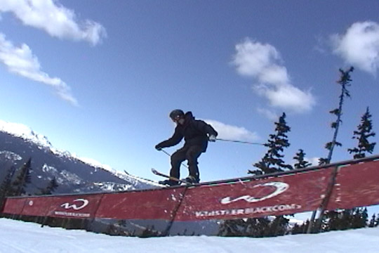 $0 foot blackomb rail