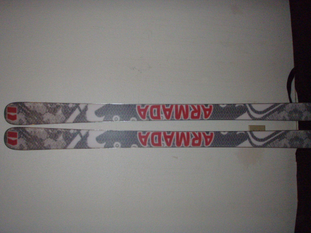 09 AR6 176 Demo Base