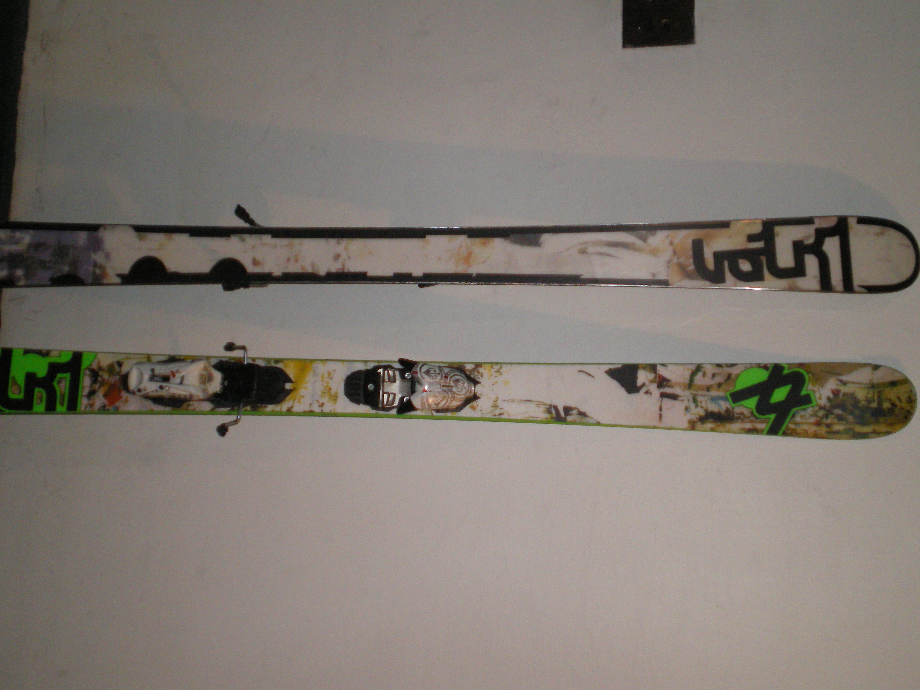 2008 Volkl Wall with M11.0 Marker Bindings For sale