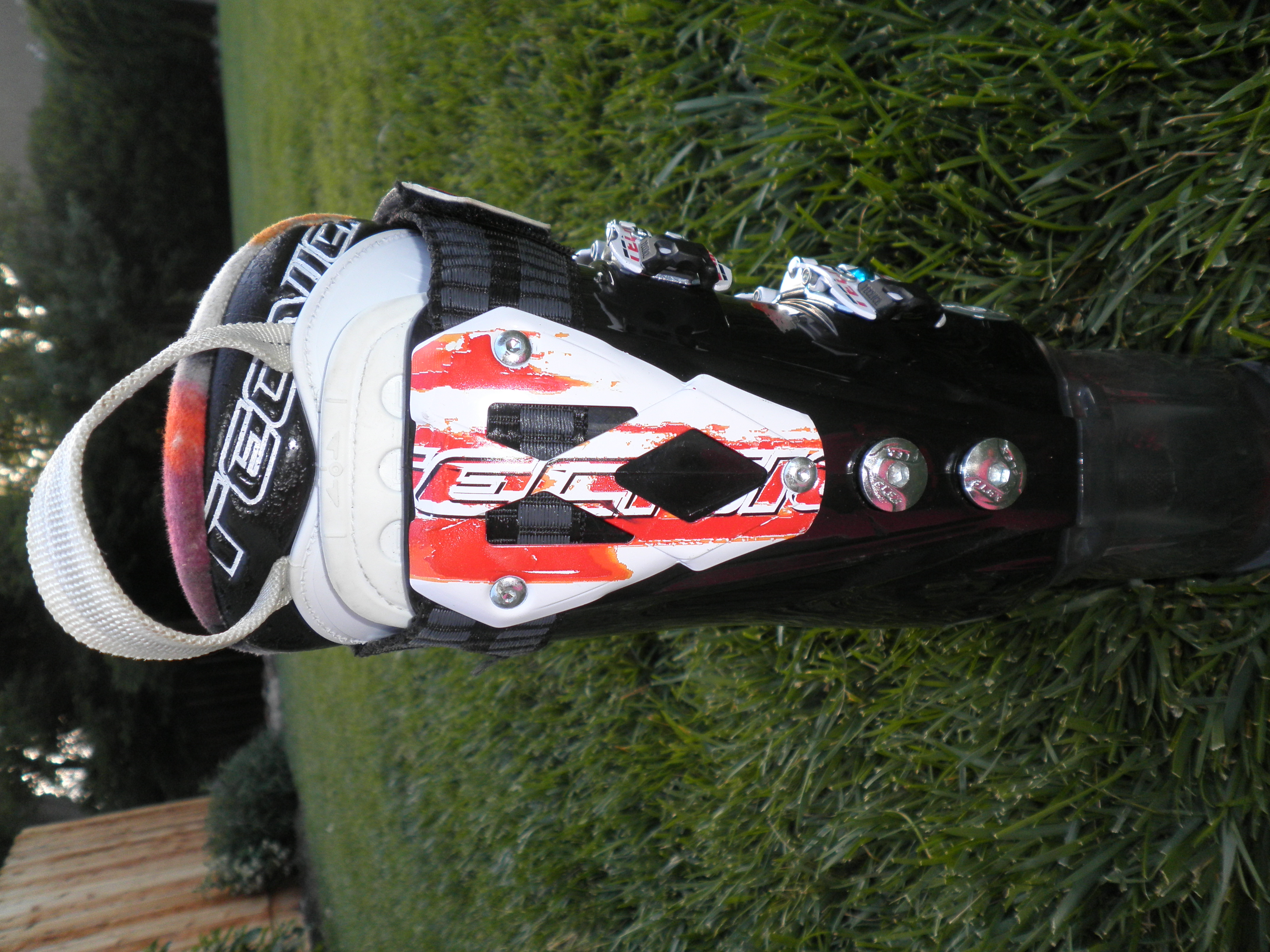 2011 Tecnica Interno Blaze