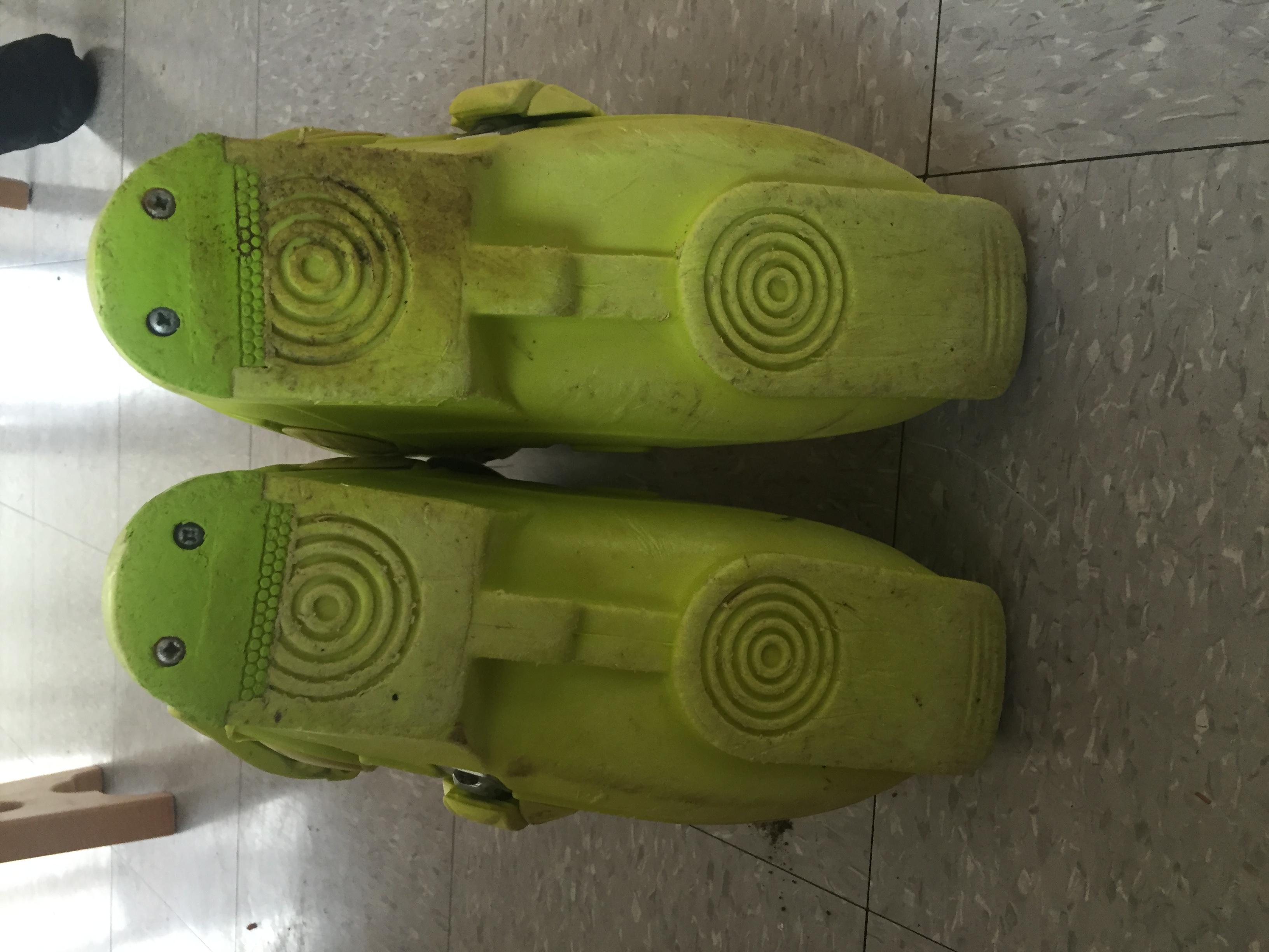 27.5 Full Tilt Drop Kicks FOR SALE