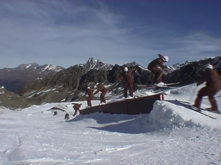 270 on 270 off down rail sequ.