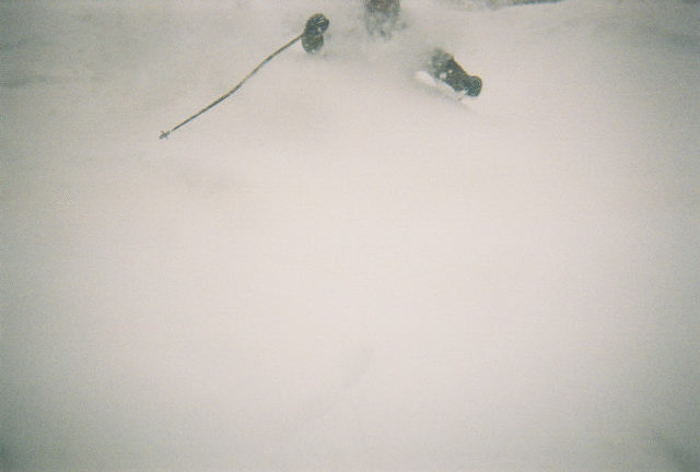 4 feet of snow on thanksgiving