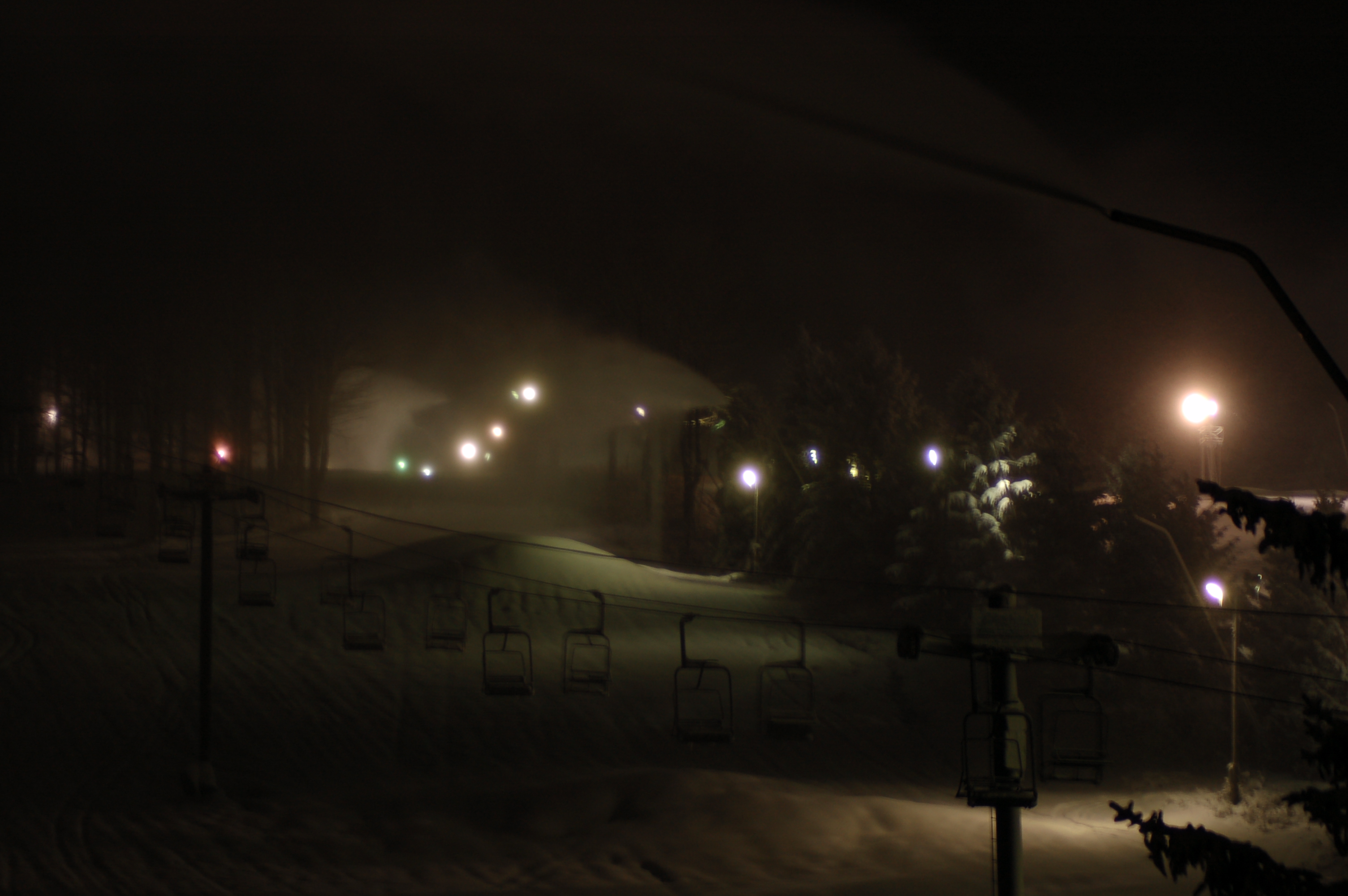 4am snowmaking