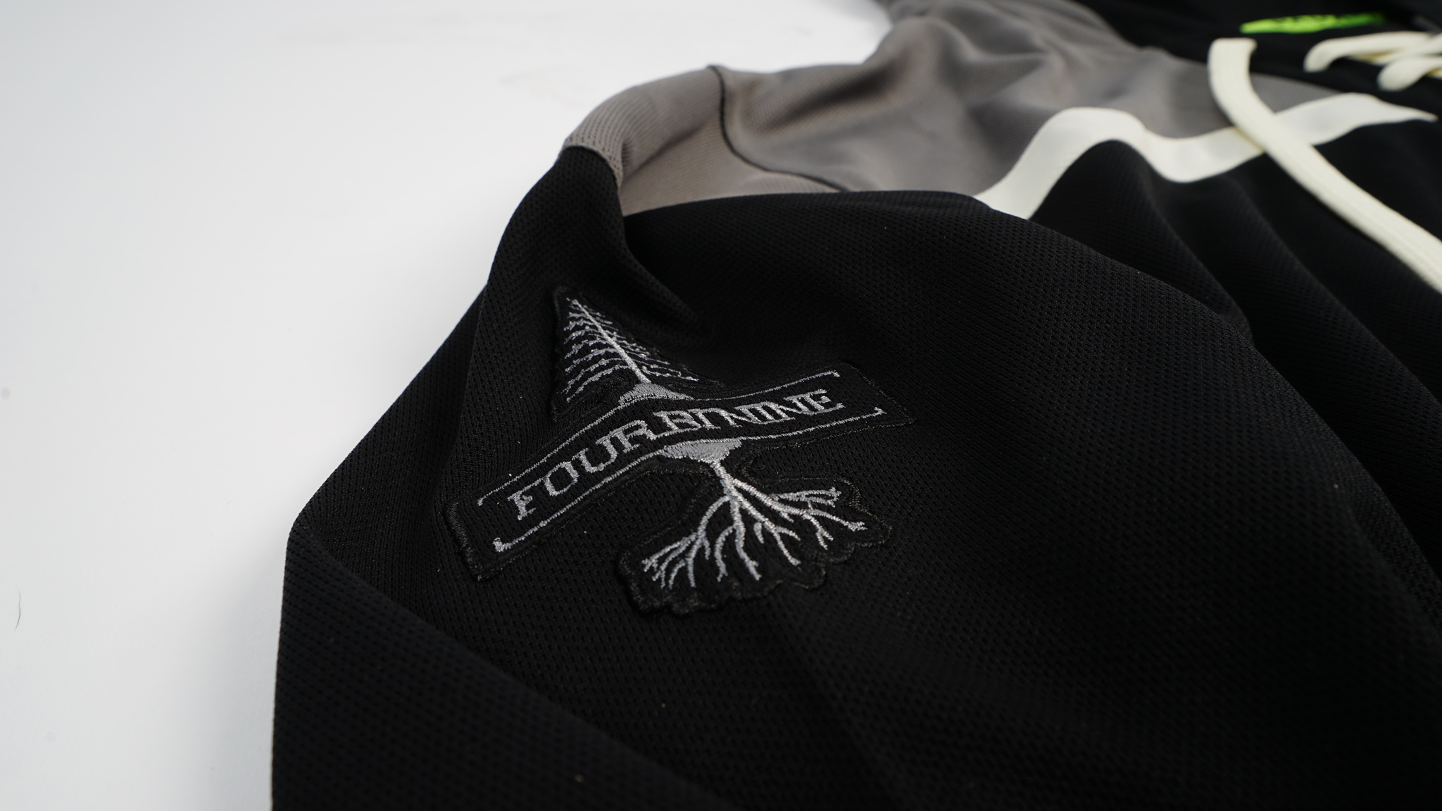 4bi9 Knuckle Puck Detail 2