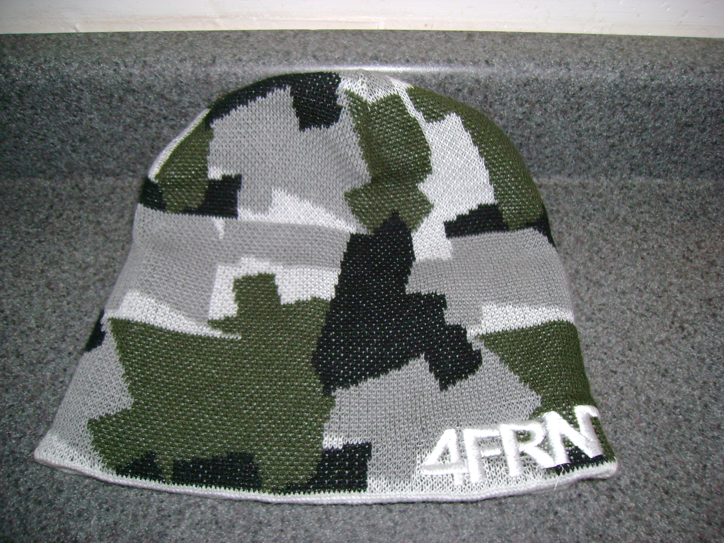 4frnt hat