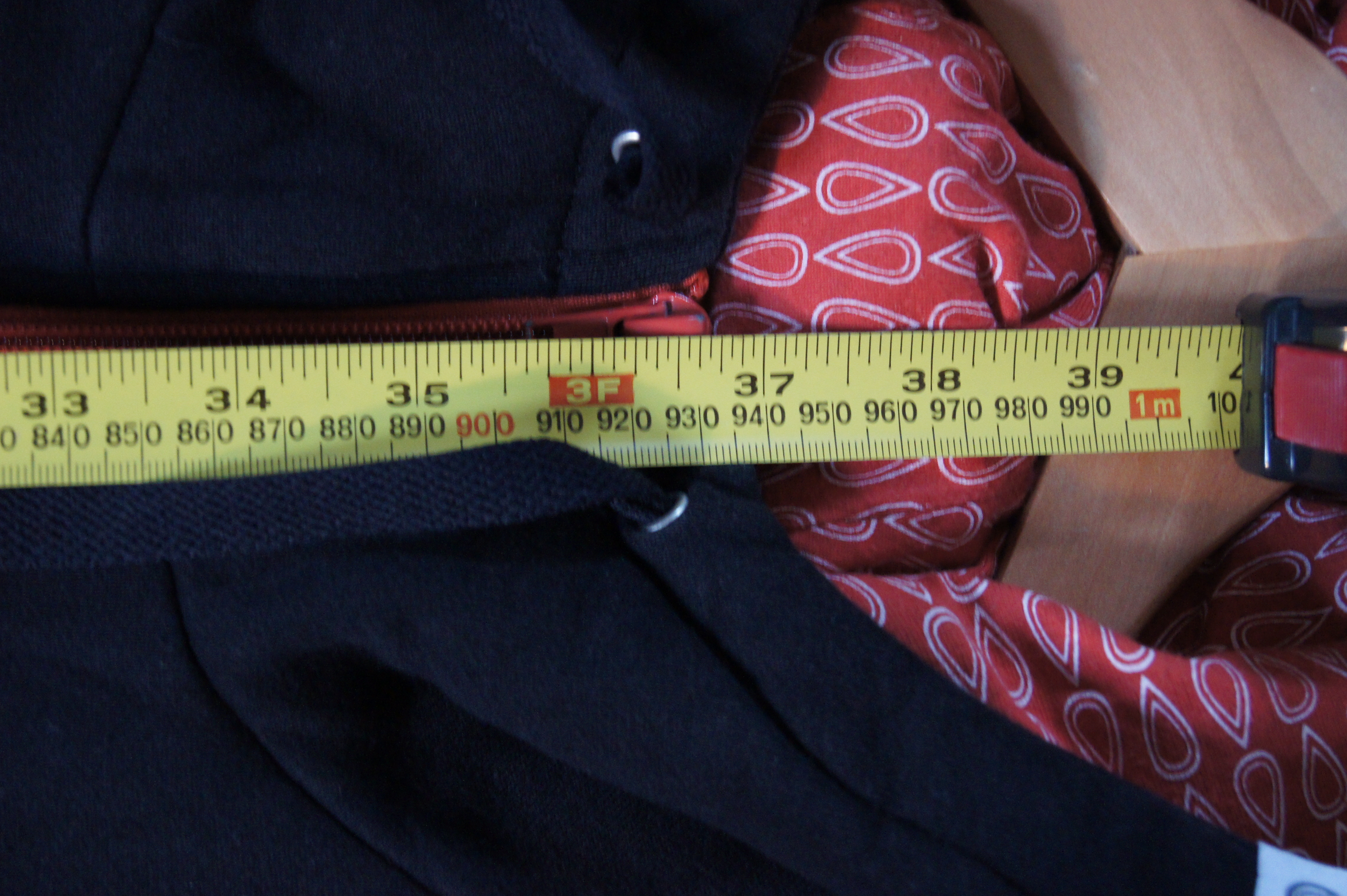 4xl bird zipper length