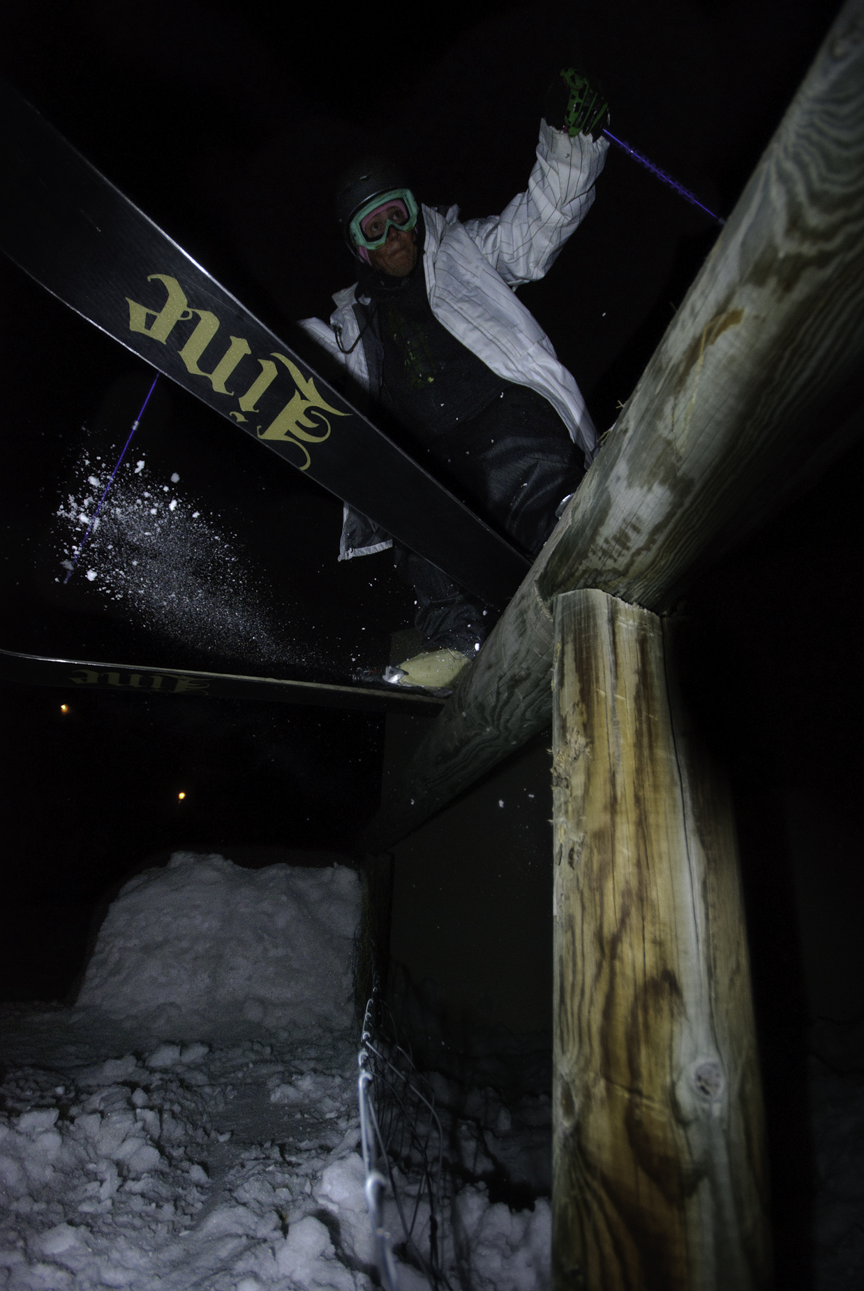 A cheeky wooden hand rail