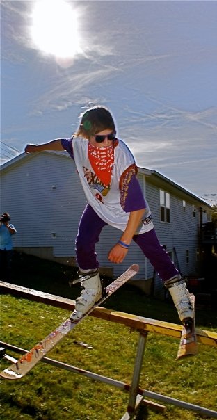 A little summa skiin