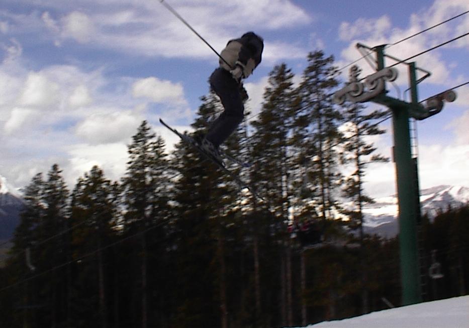 a pretty smooth 540, sorry for the shitty camera angle though