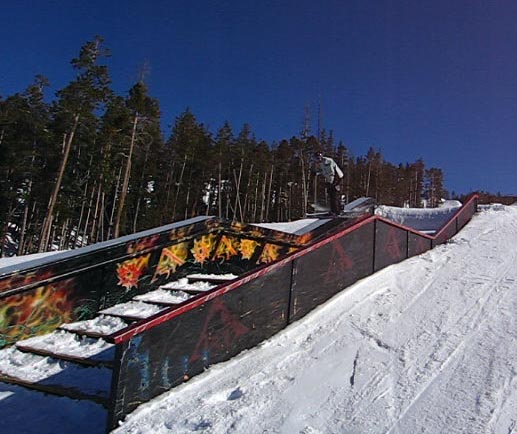 A51 - Double Kink Staircase Box