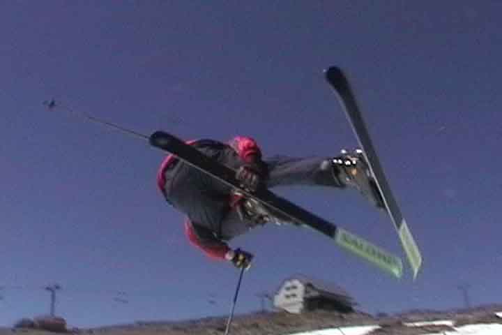 ally oop japaneese at hood...kickin in heads!