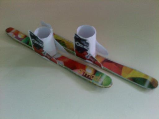 Alpha 2 Finger Skis