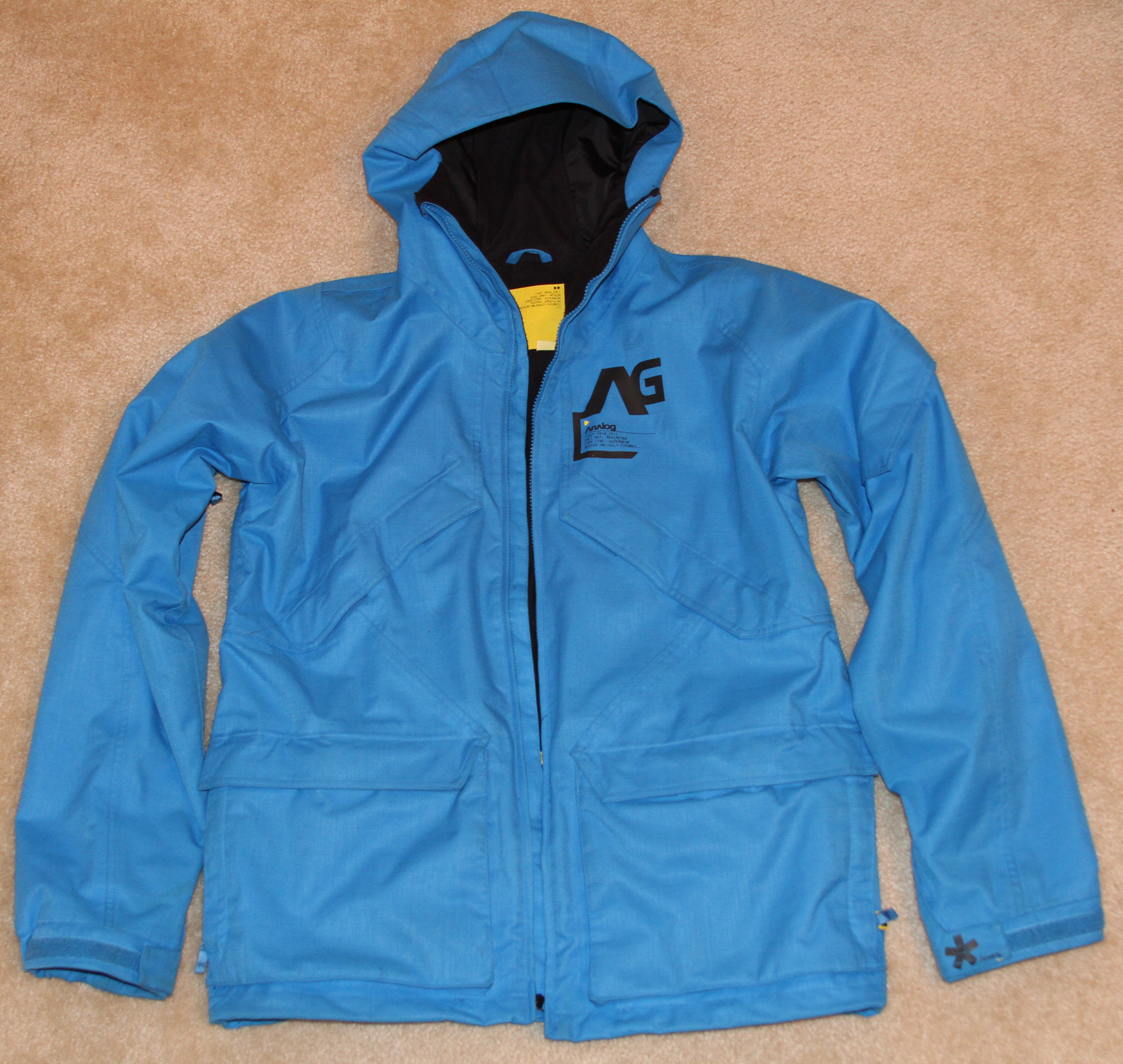 Analog Perimeter Jacket Blue