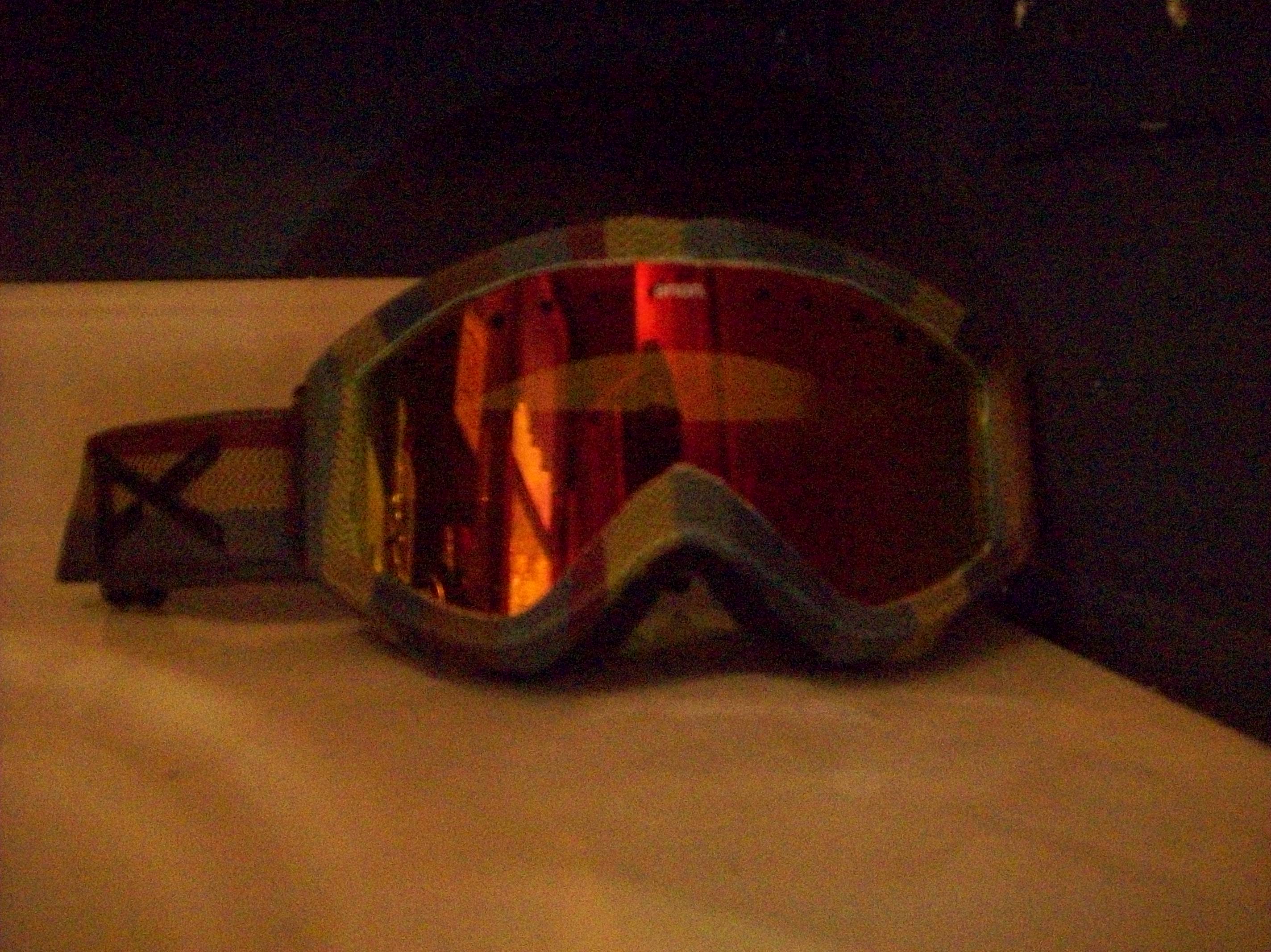 Anon Rasta Gogles with yellow reflection lens