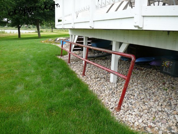 Another angle of the rail