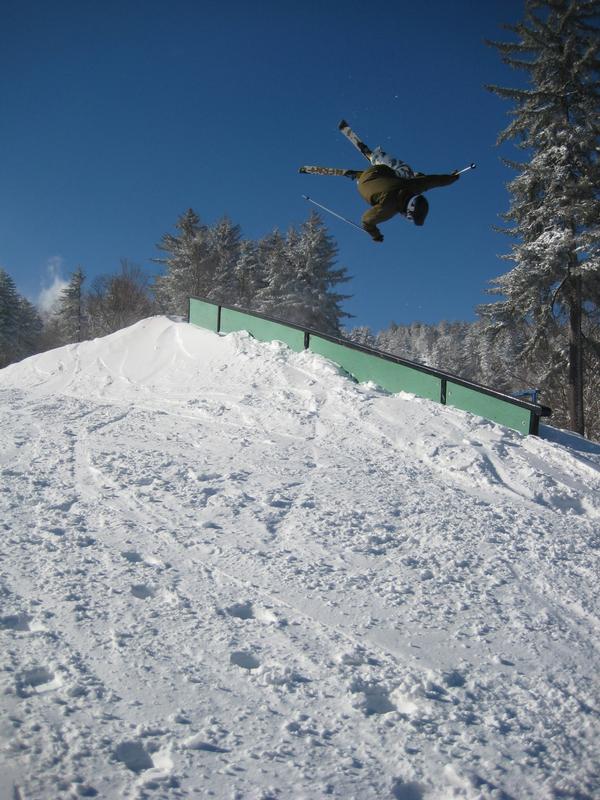 Another clip- underflip 450 on